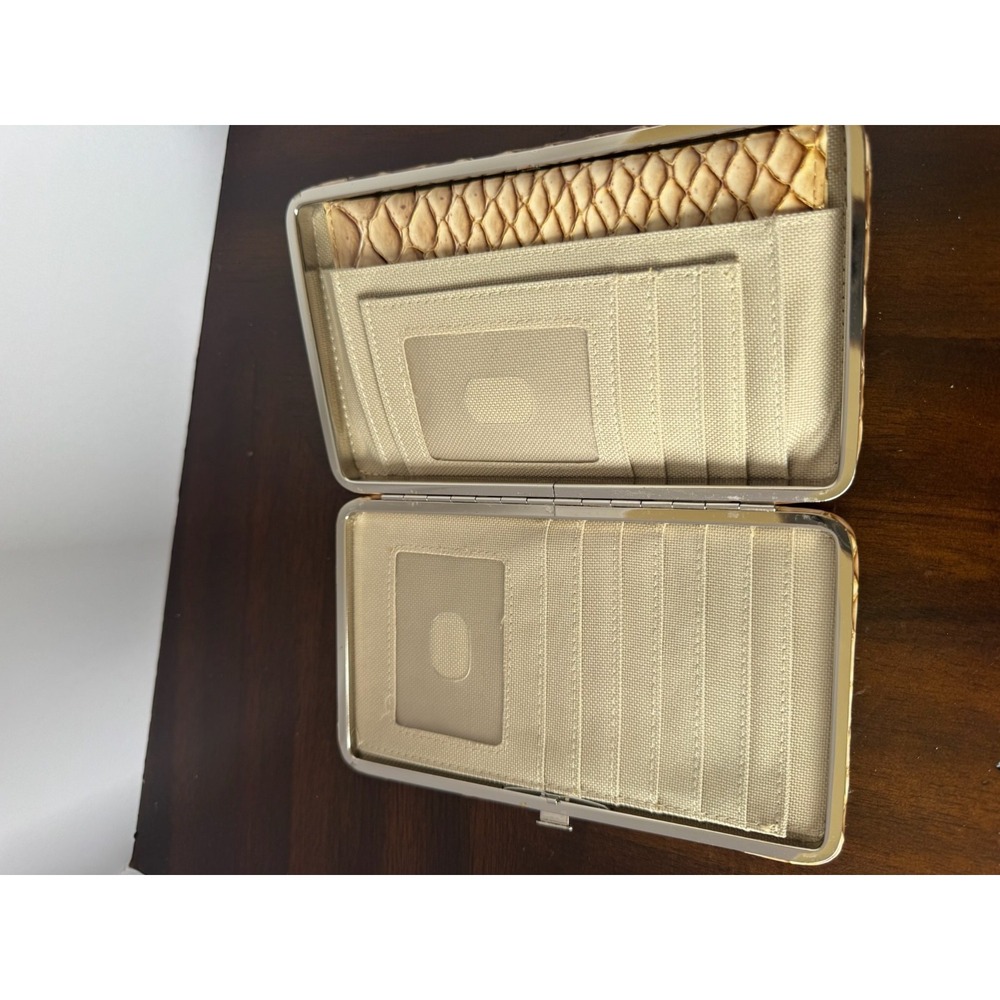 Crocodile Embossed Wallet Clutch Tan Beige Card Slots‎ Organizer - Picture 2 of 7